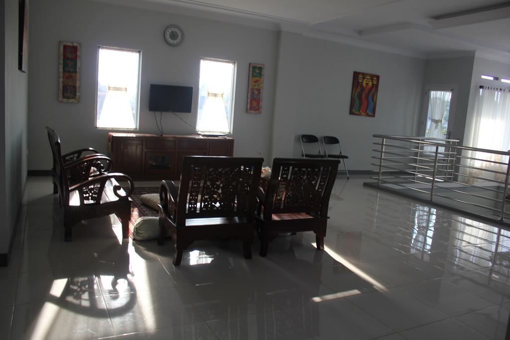 Shafa House Hotel Bukittinggi Luaran gambar