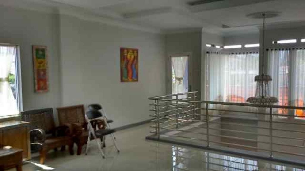 Shafa House Hotel Bukittinggi Luaran gambar